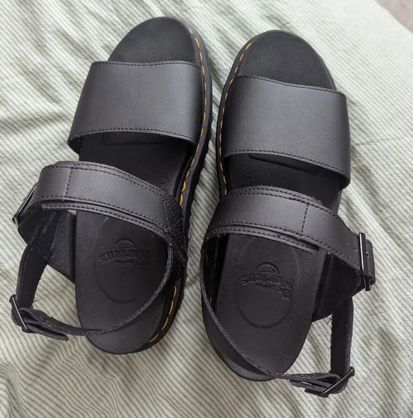 Dr Martens Voss Quad Women Sandals - Picture 4 of 10
